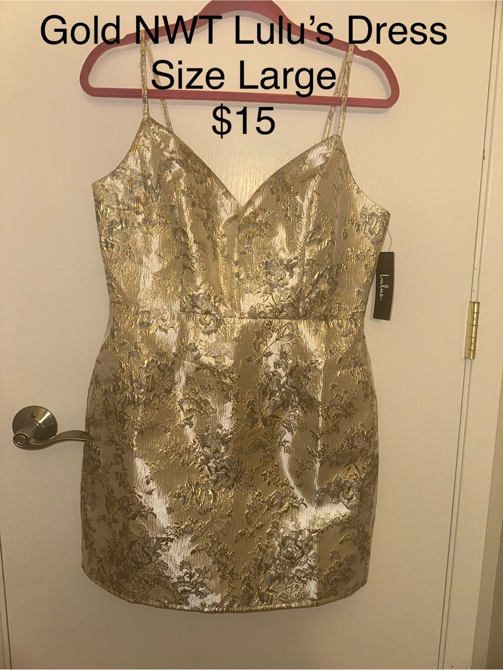 NEW Lulu's Metallic Gold Floral Jacquard V-Neck MiDress NWT Cocktail Semi-Formal